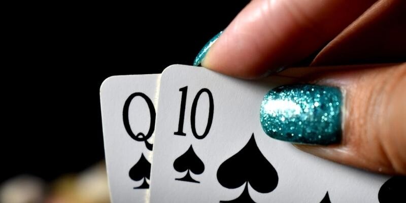 Bí kíp cá cược Poker thắng lớn từ cao thủ